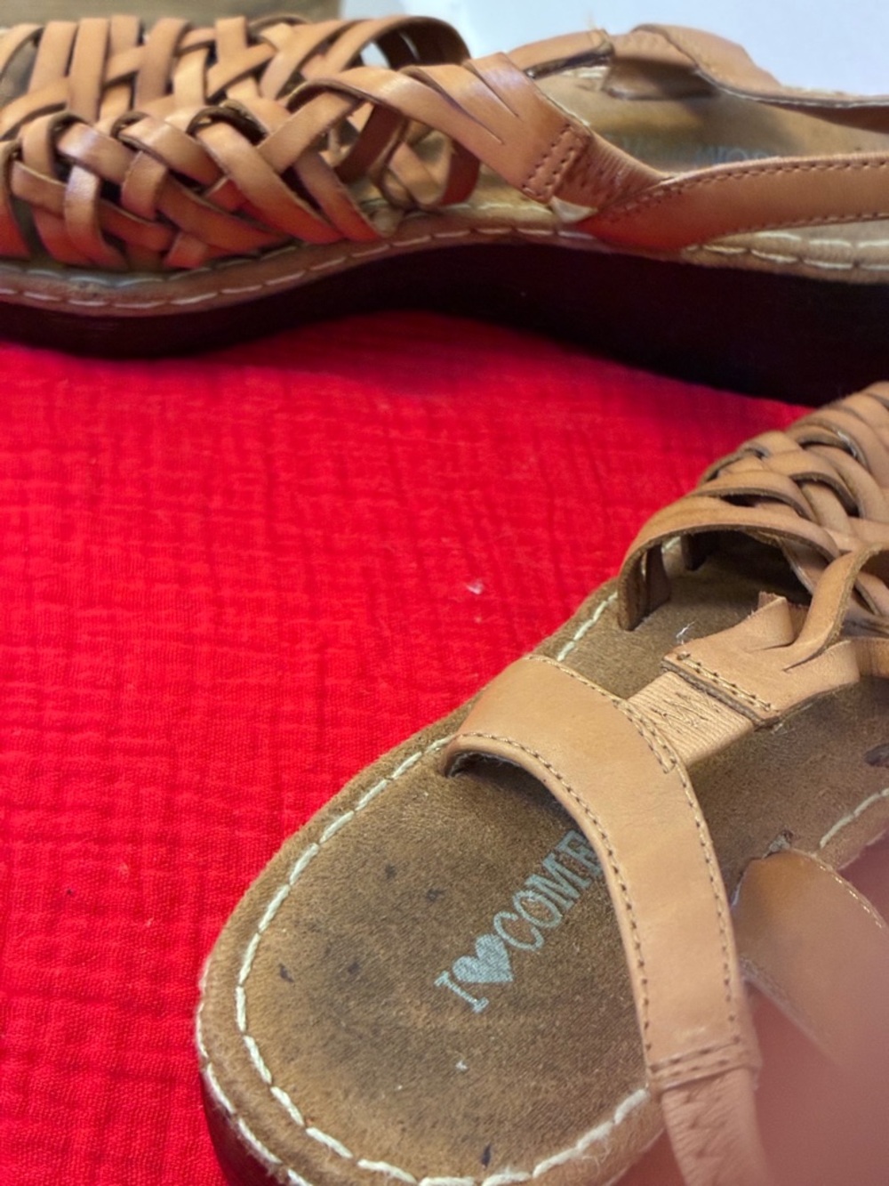 Vintage 80s Tan Woven Leather Huarache  Slingback Sandals w/ Low Wedge Heels - Picture 10 of 10